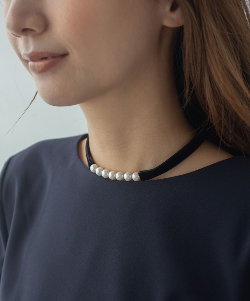 kolor カラー ベロアスタッズチョーカー ネックレス フラワーパール kolor カラー ベロアスタッズチョーカー ネックレス フラワーパール