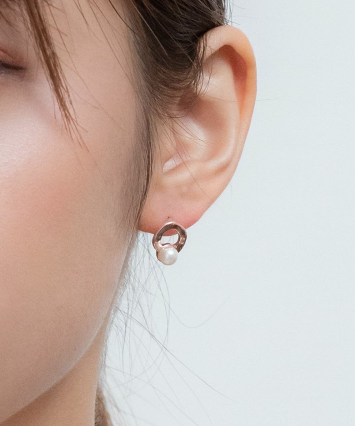 ニュアンスパールピュアチタンポストピアス