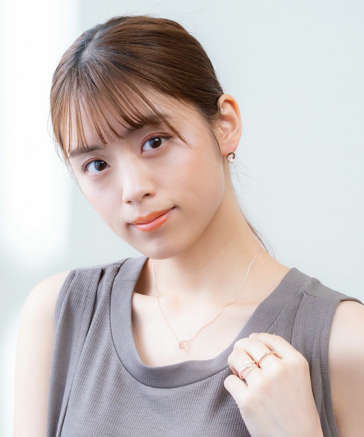 ニュアンスパールピュアチタンポストピアス