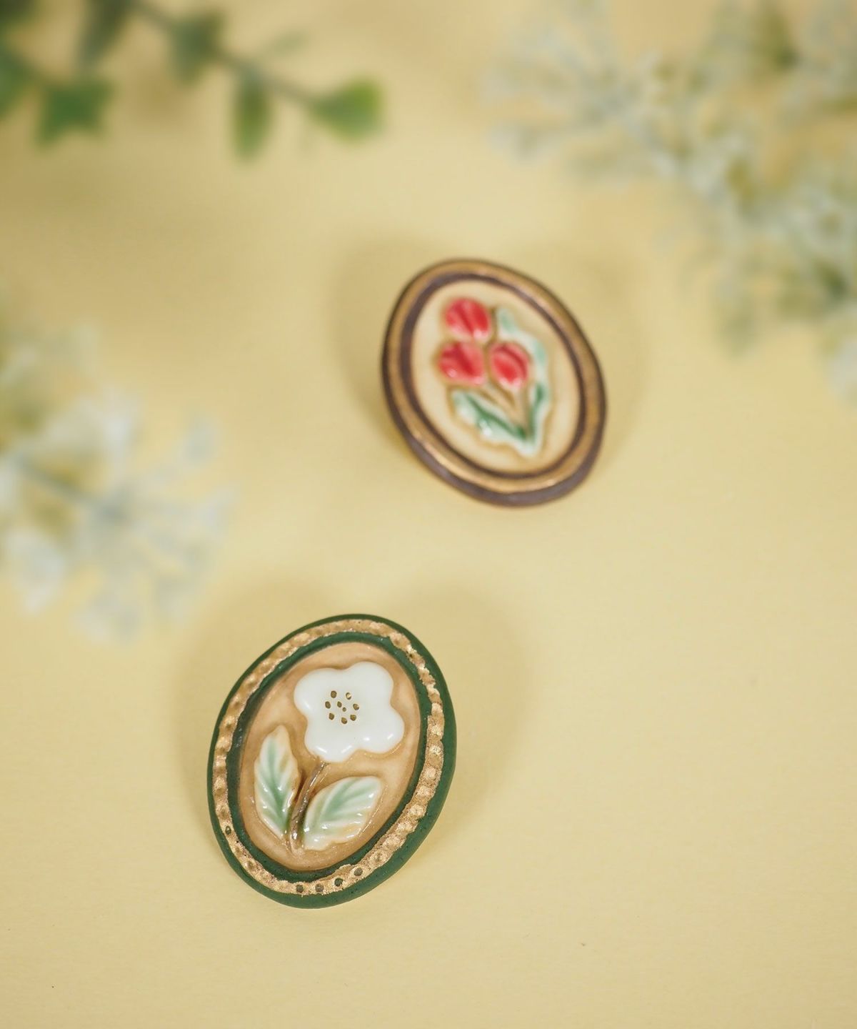 美濃焼タイル額縁ブローチ【七窯社】