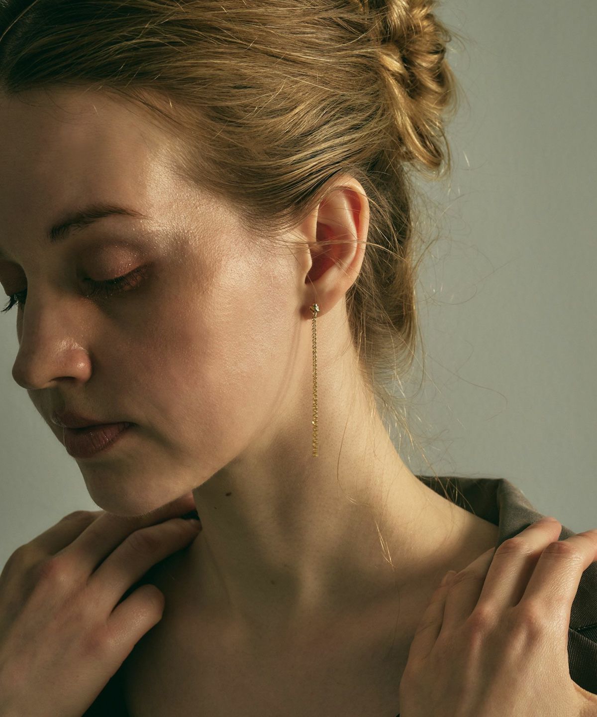 【web限定】メタルチェーンセラミックポストピアス