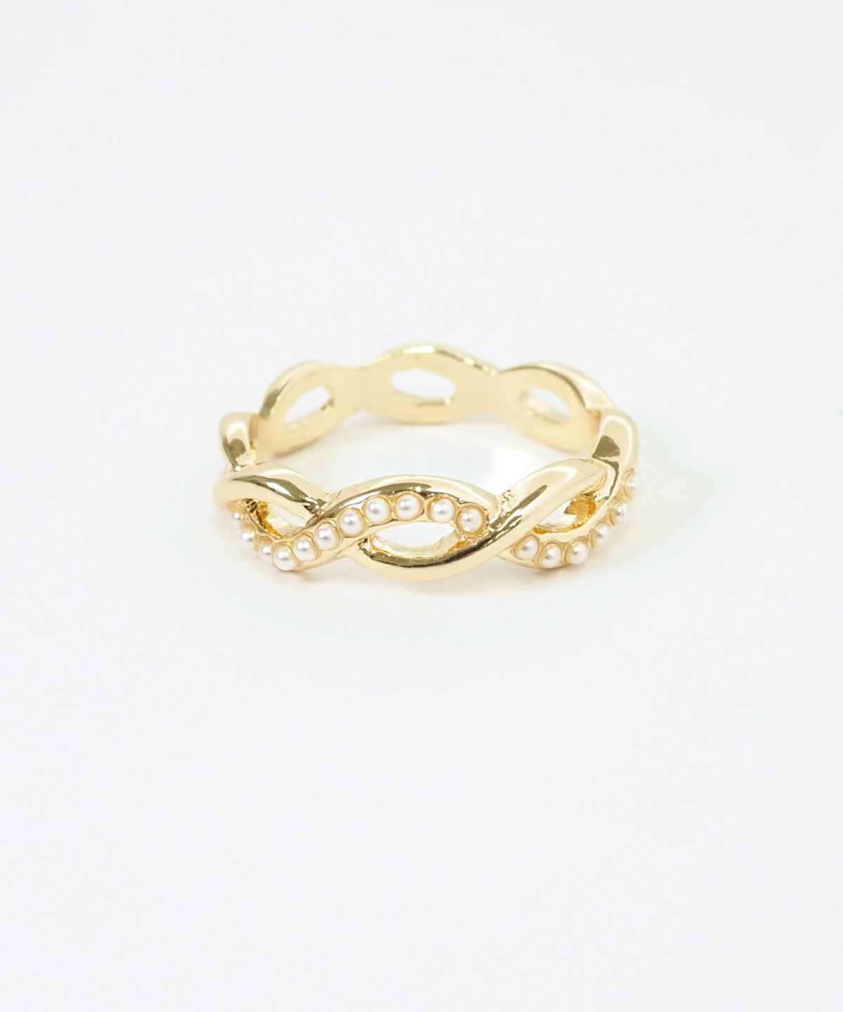 パールラインツイストリング