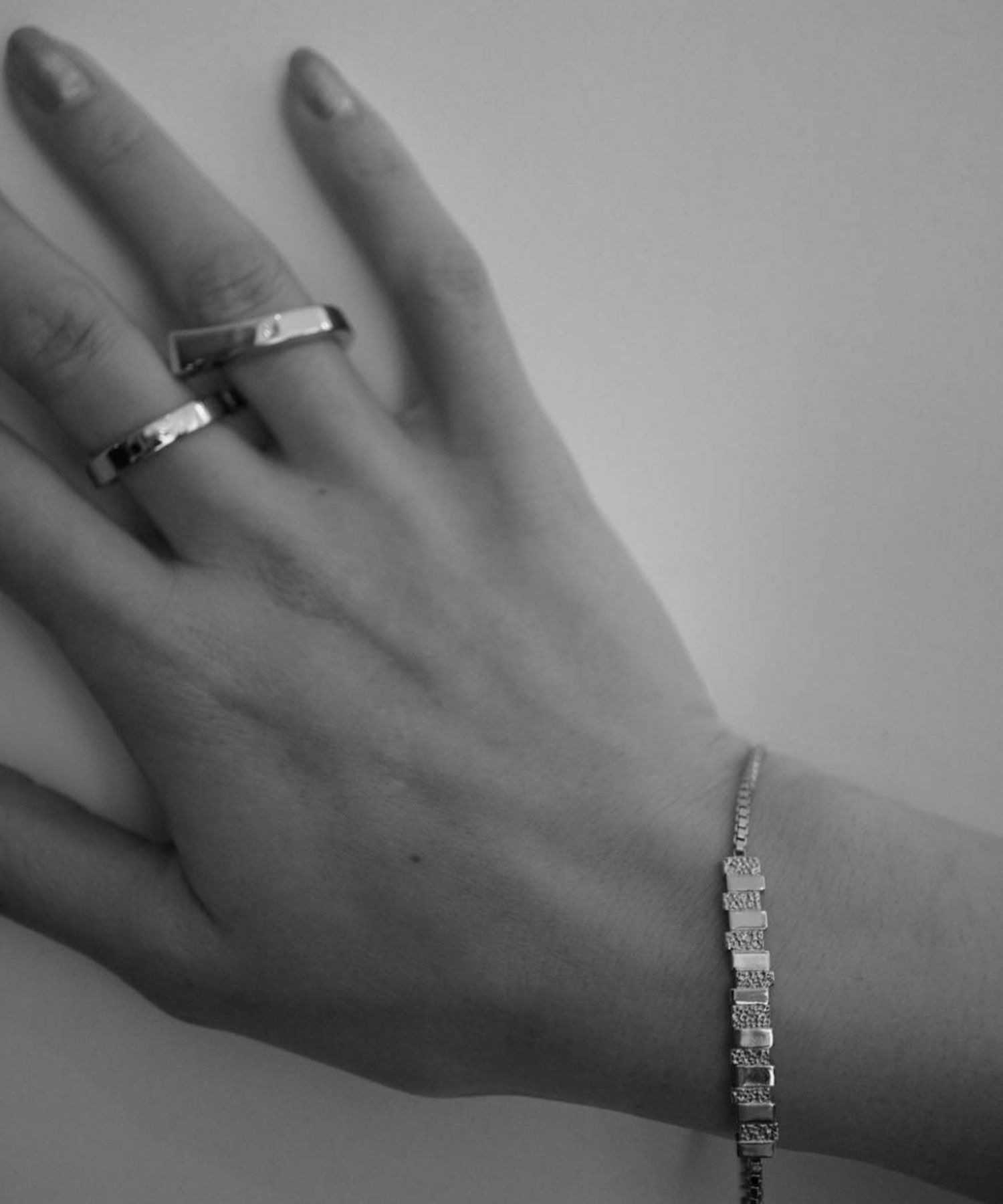 スクエアラインダブルリング