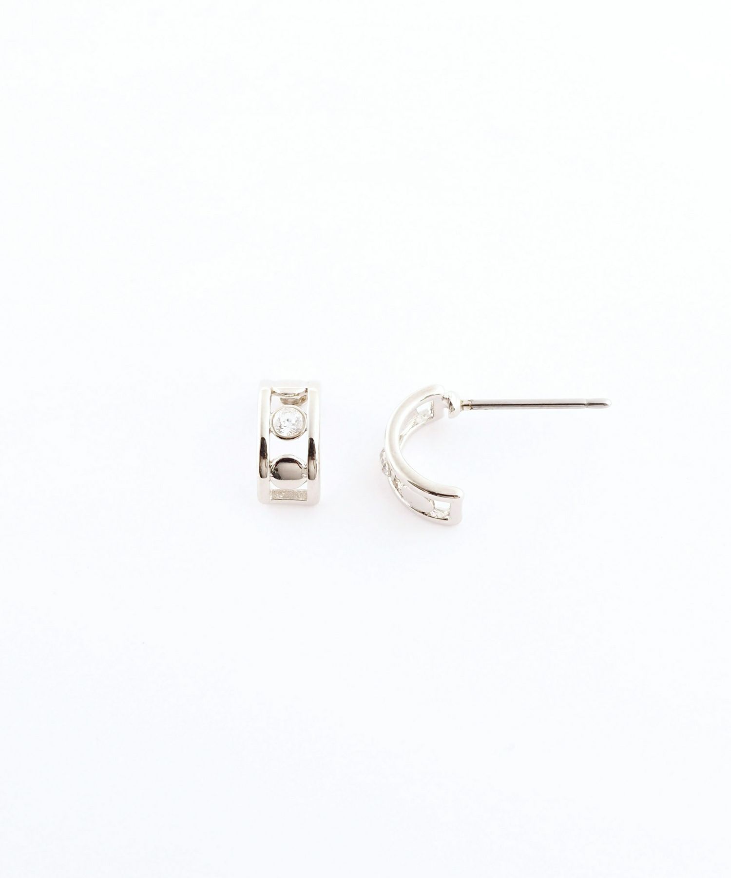 ジルコニアリングピアス