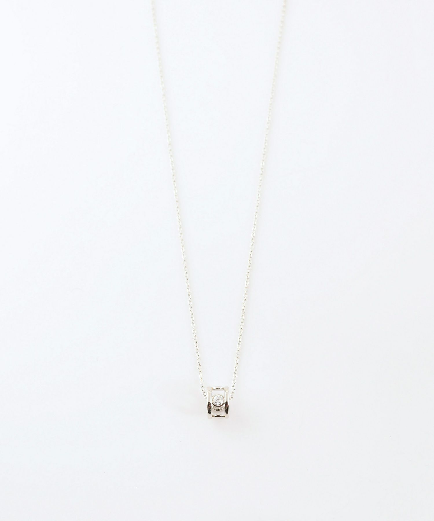 ジルコニアリングネックレス