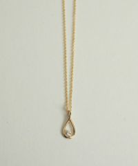 ドロップラインネックレス