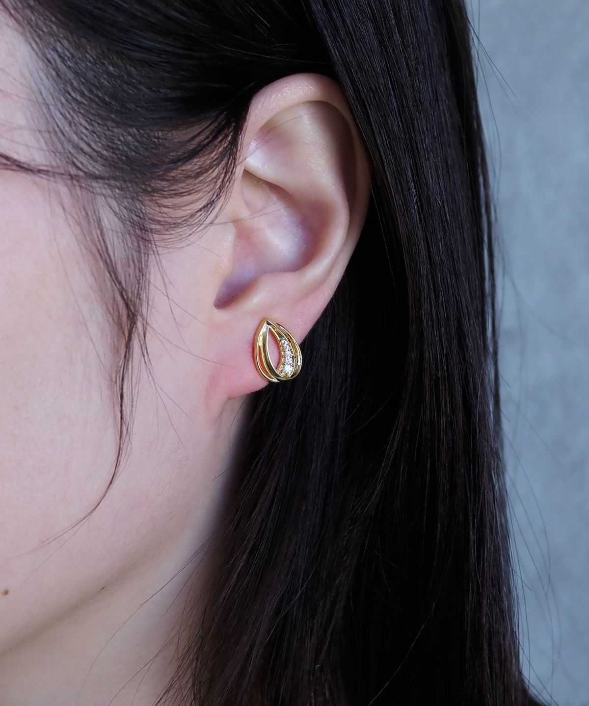 ダブルドロップラウンドメタルイヤリング