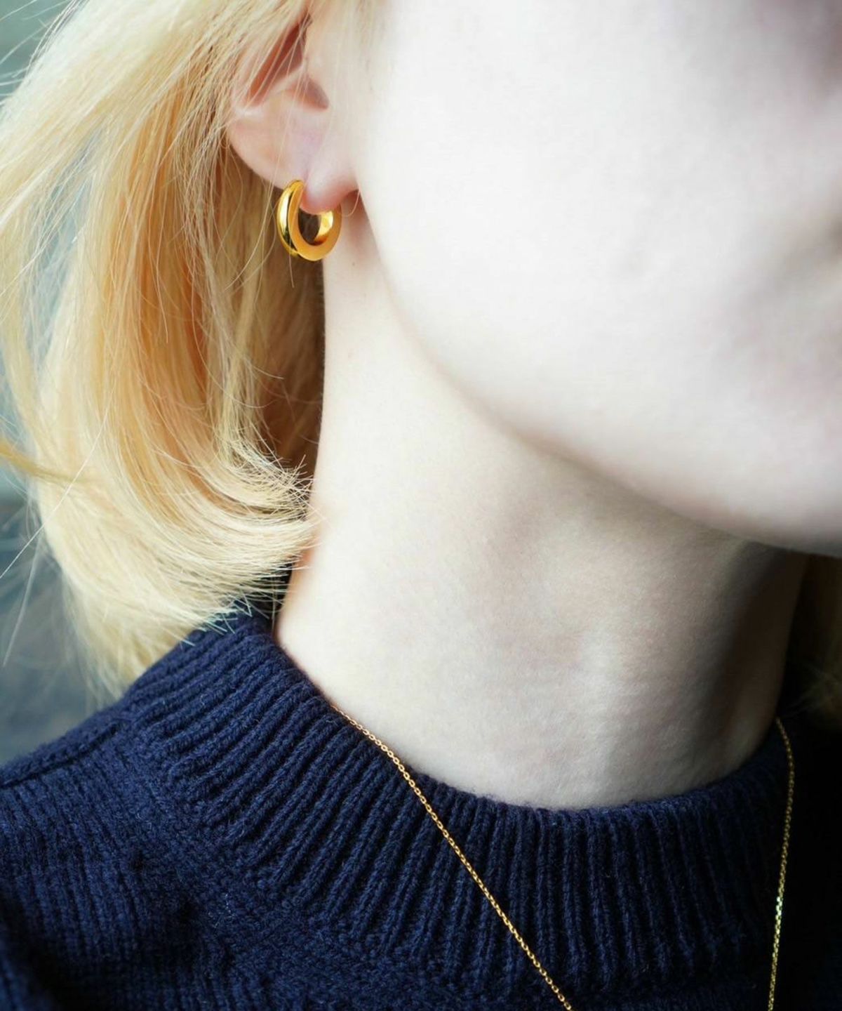 SleekスクエアシェイプフープチタンポストピアスS