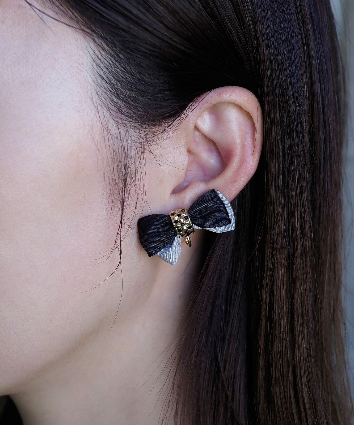 メタルカラーMIXリボンIMUFURETイヤリング