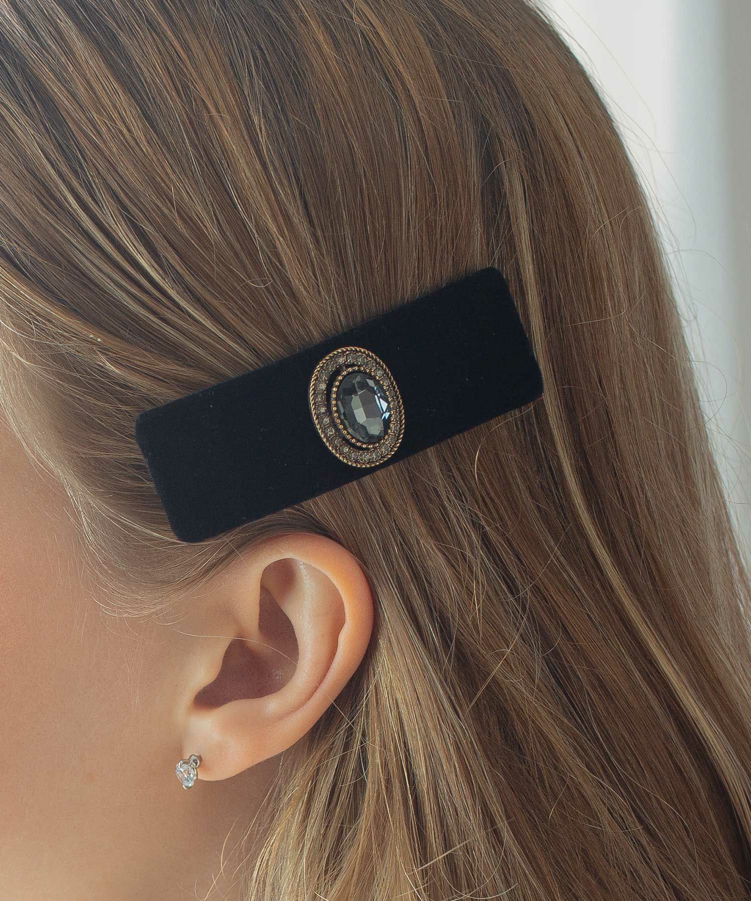 ビジューベロアパッチンピン【Grace】