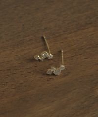 [K10]ラディアントジルコニアピアス【cucia】