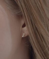 [K10]サイドバージルコニアピアス【cucia】