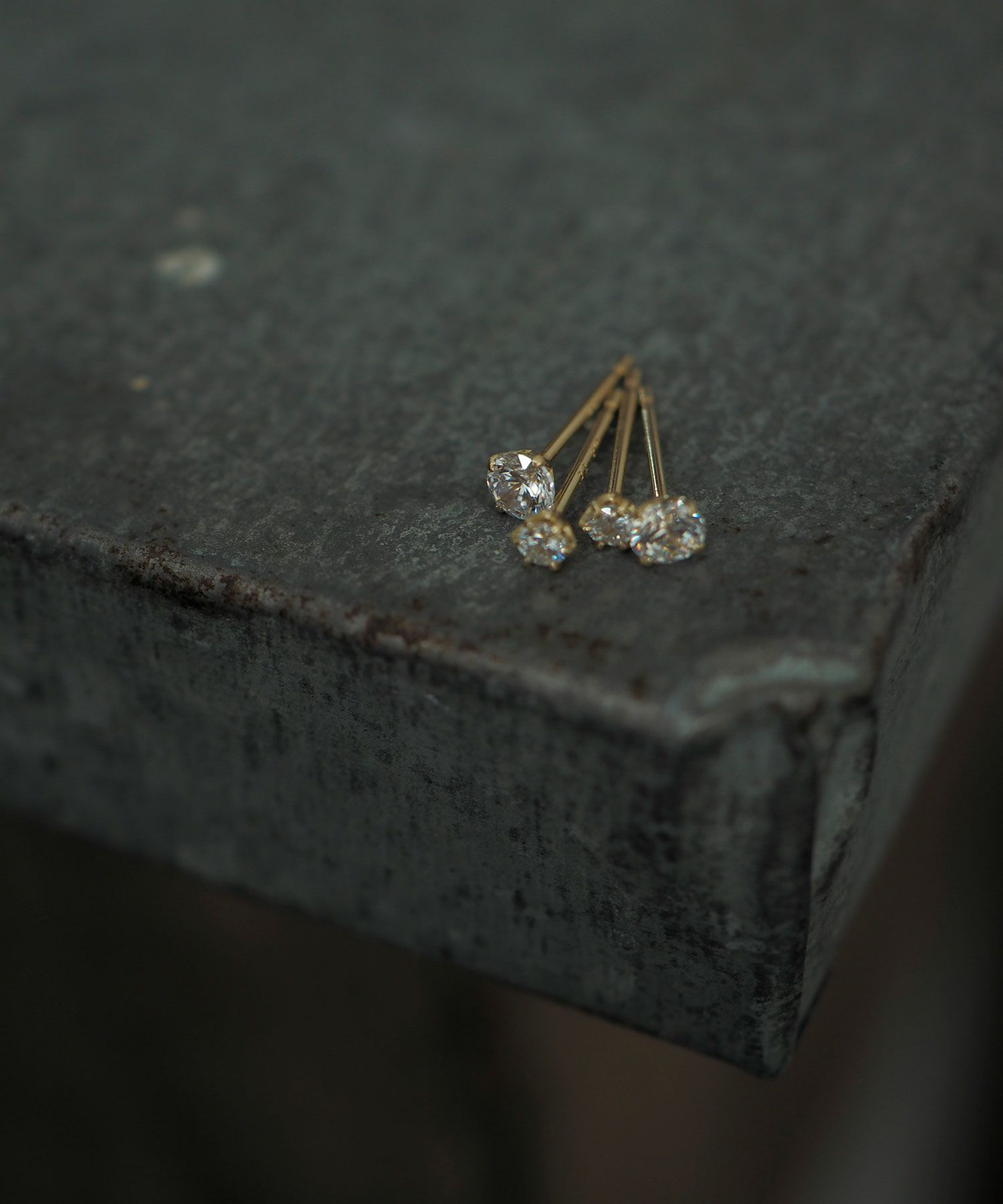 【web限定】[K10]ルミナスジルコニアピアス【cucia】