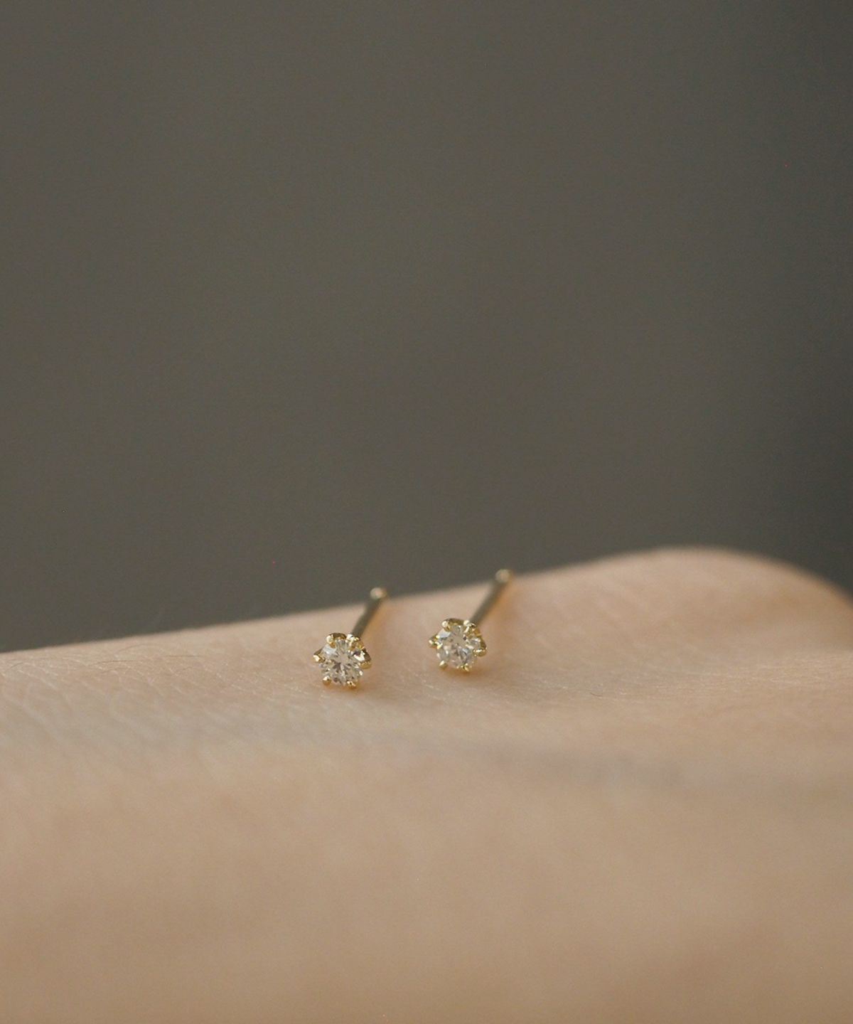 【web限定】[K10]スターレットダイヤモンドピアス