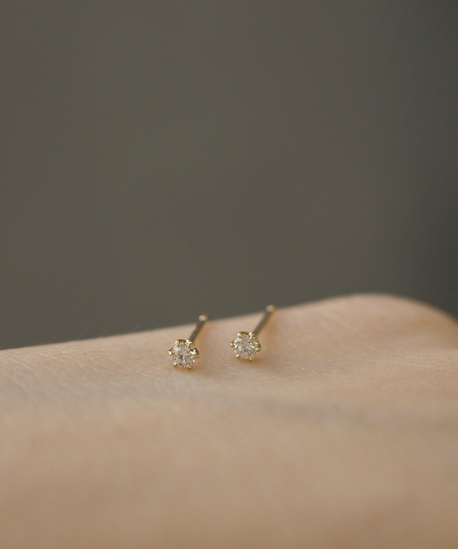 【web限定】[K10]スターレットダイヤモンドピアス