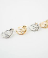【web限定】エクラループフィットイヤリング