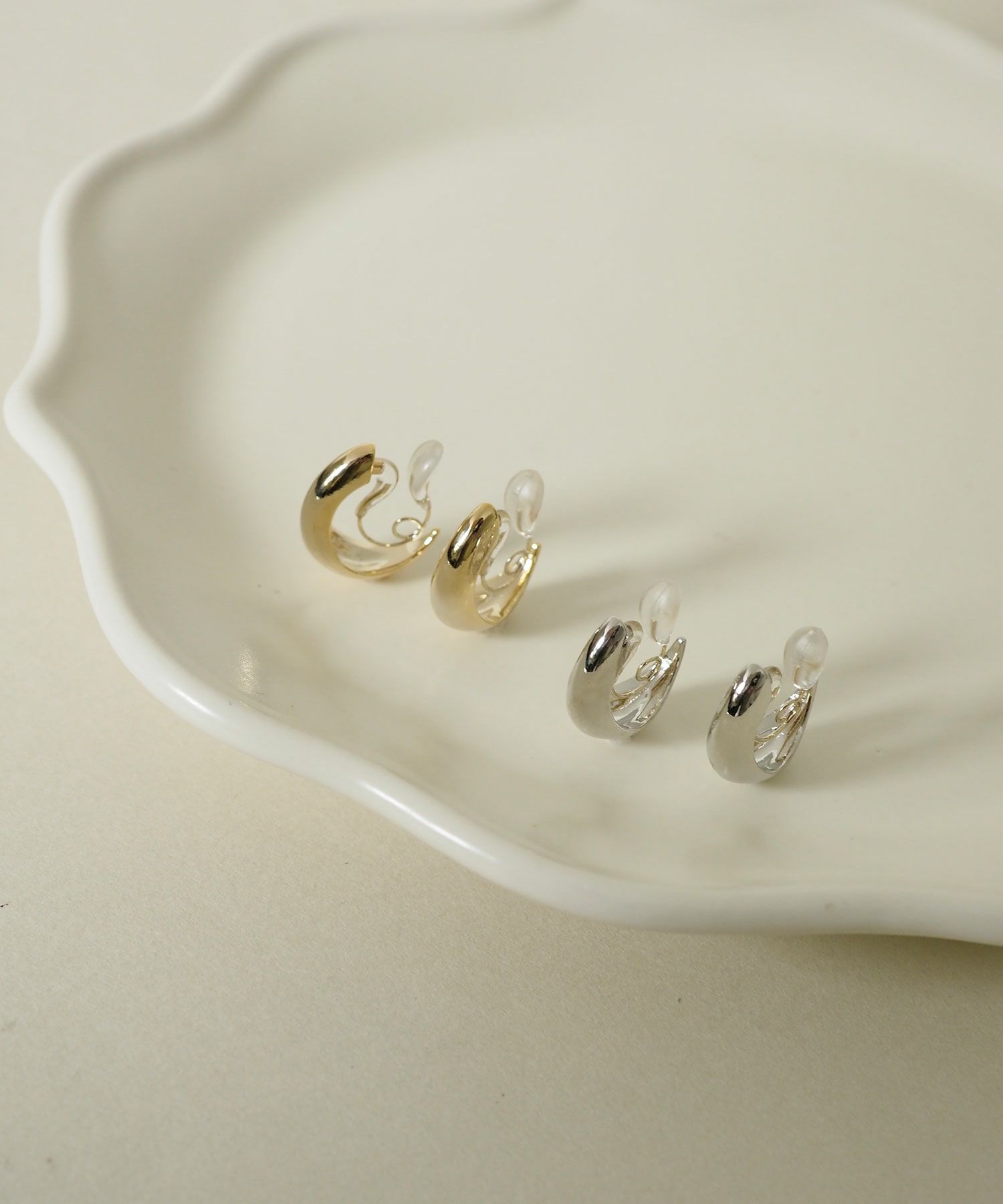 【web限定】ドロップフープクリスタルループフィットイヤリング