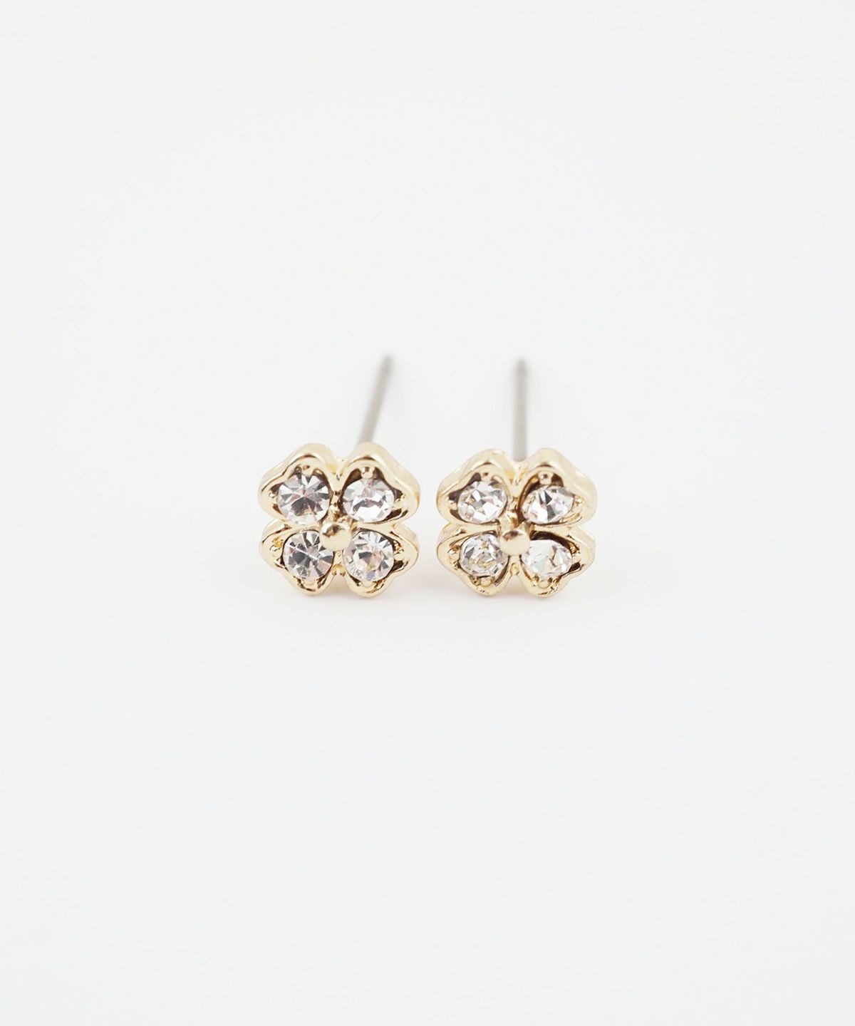 クローバビジューピュアチタンロングポストピアス