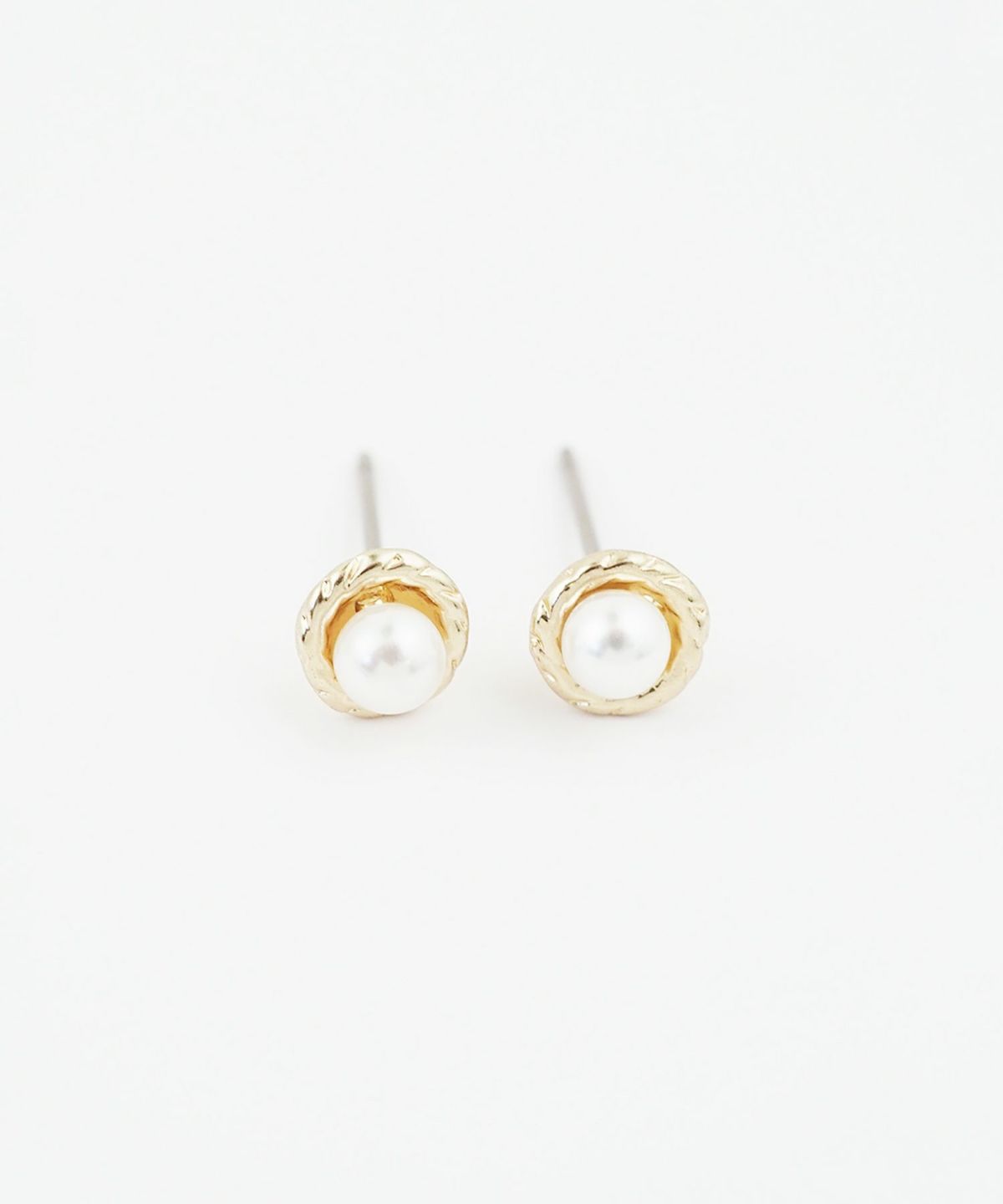 一粒プラパールピュアチタンロングポストピアス