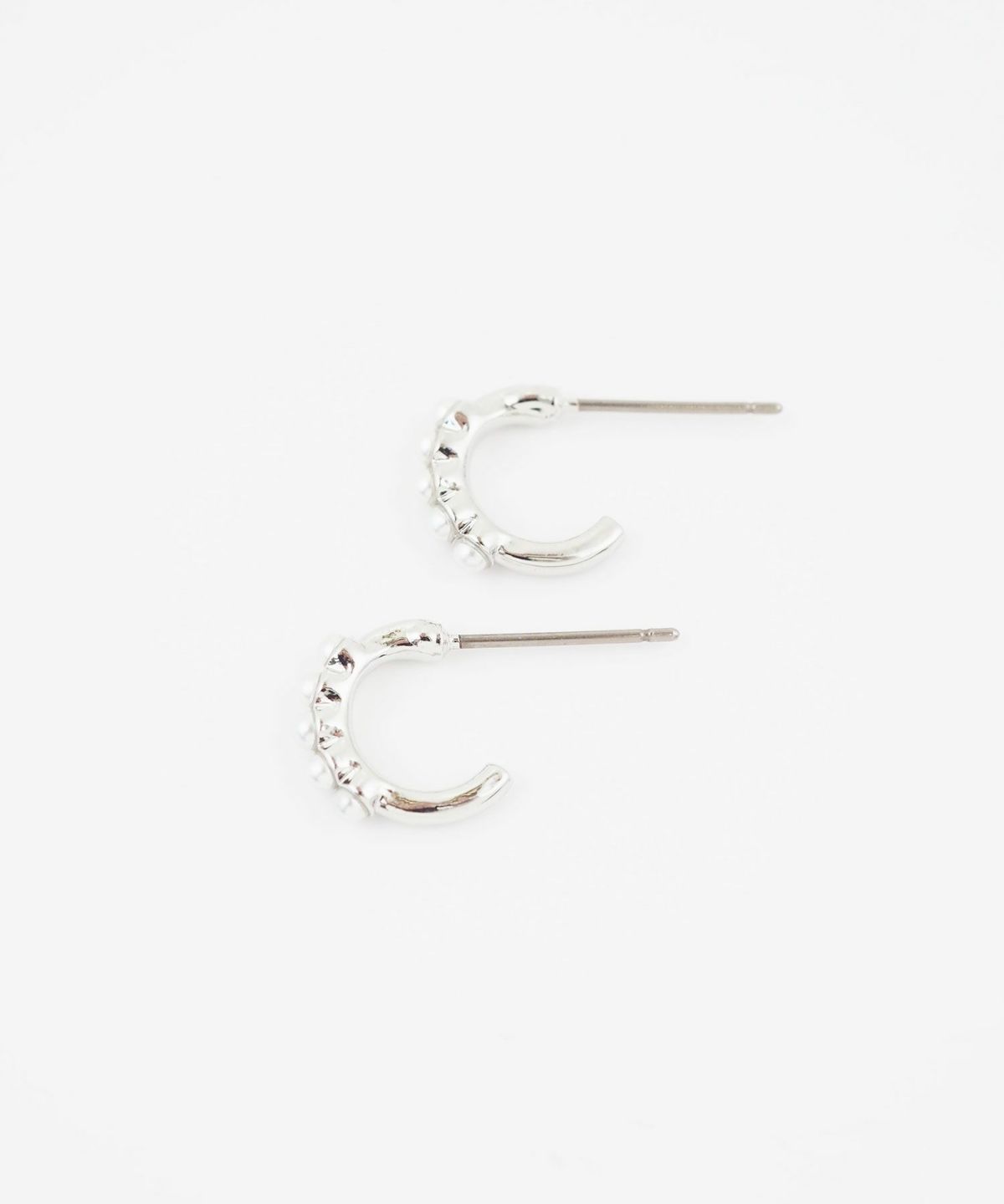 パールラインフープピュアチタンロングポストピアス