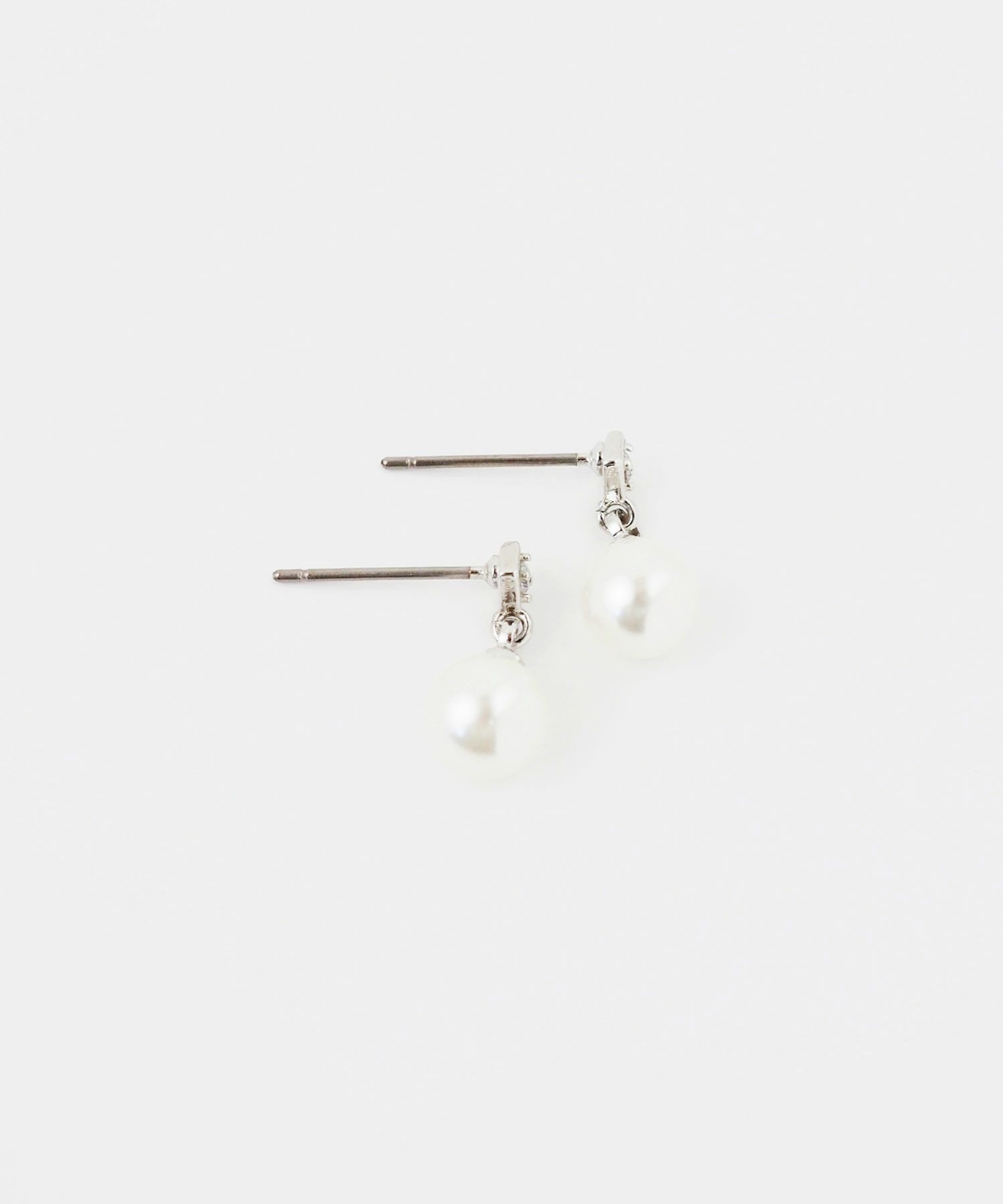 プラパールビジューピュアチタンロングポストピアス