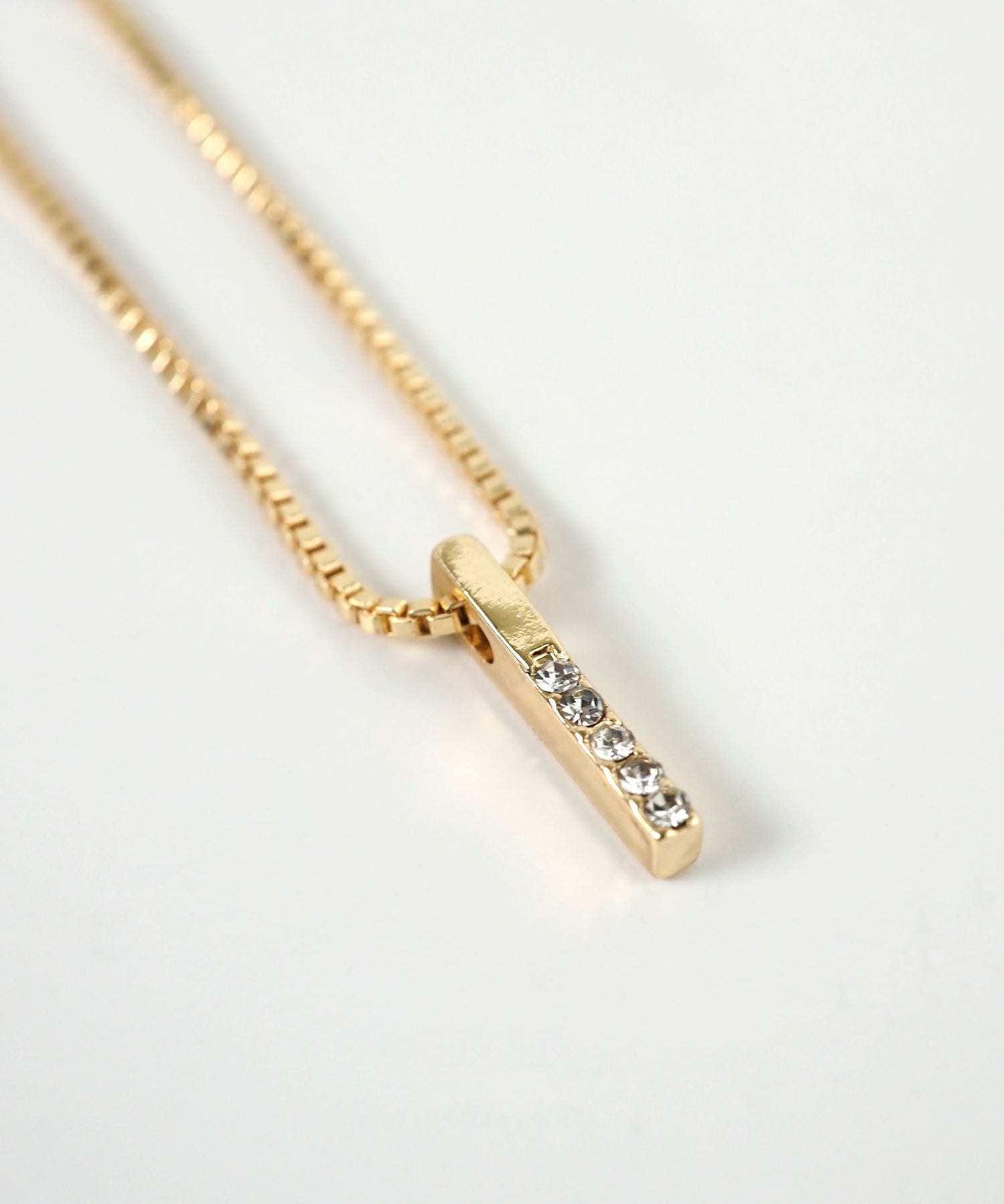 ラインストーンバーマグネットネックレス