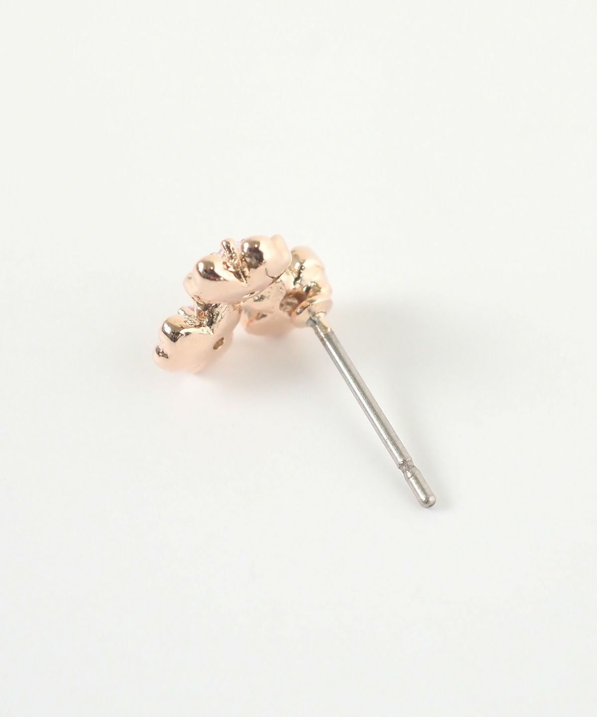 誕生日プレゼント 10%off】ピンクゴールドフラワーチタンポストピアス【MUK shady アクセサリー