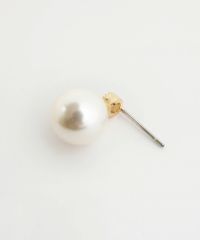 パールストーンチタンポストピアス