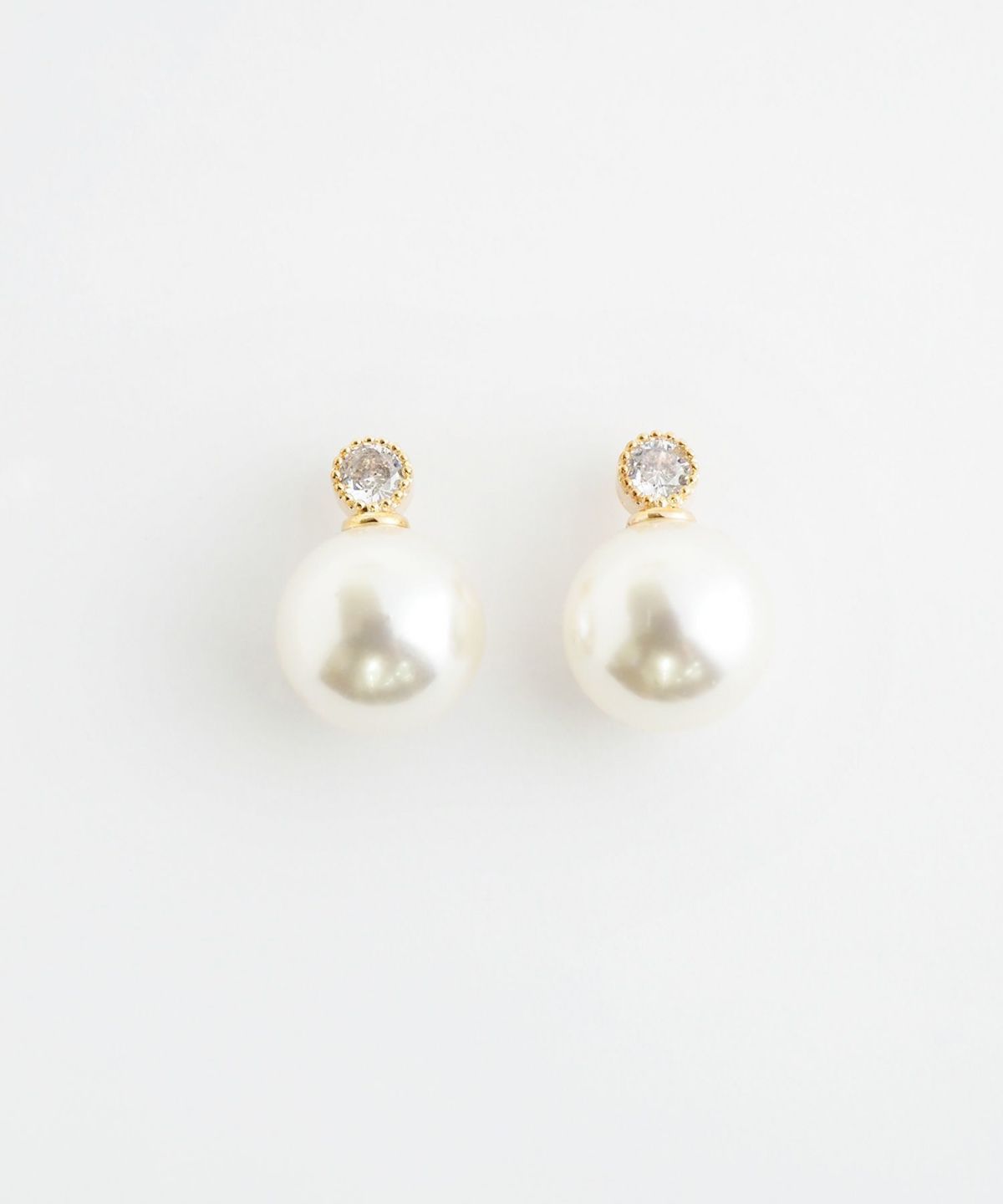 パールストーンチタンポストピアス