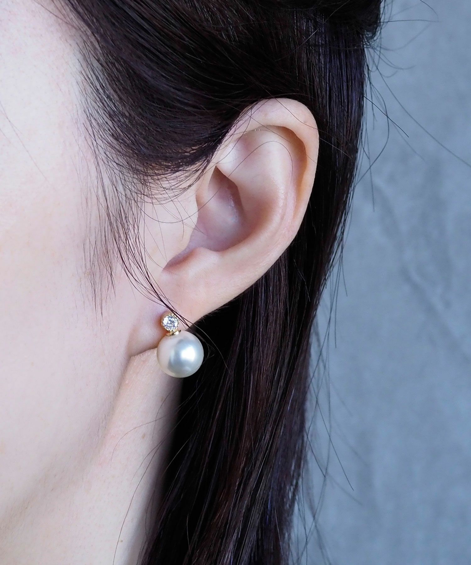 パールストーンチタンポストピアス