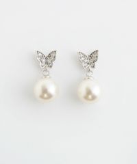 バタフライキュービックパールチタンポストピアス