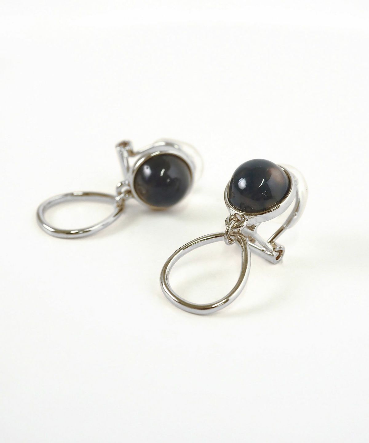 ラウンドカラーストーンクリップイヤリング