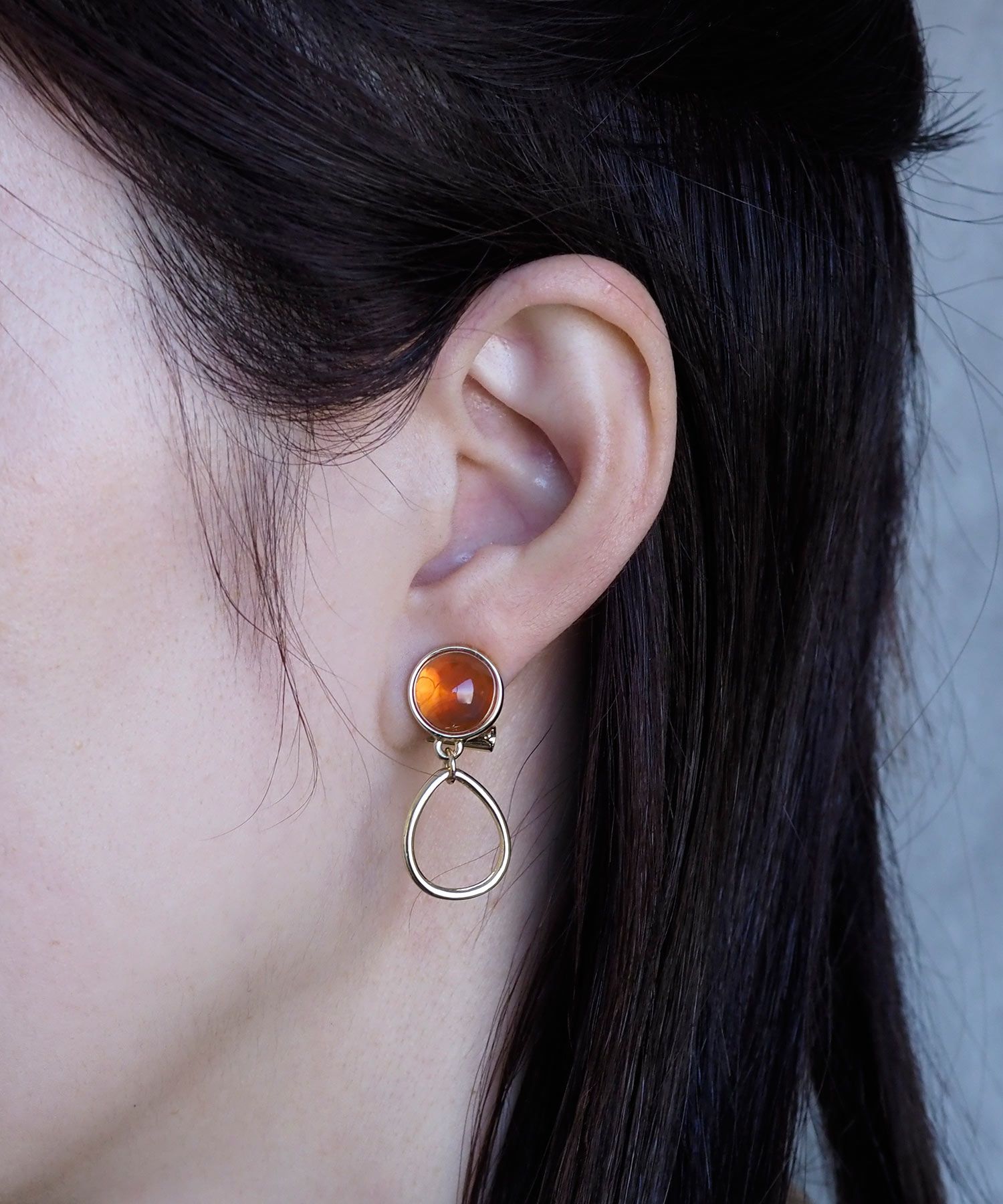 ラウンドカラーストーンクリップイヤリング