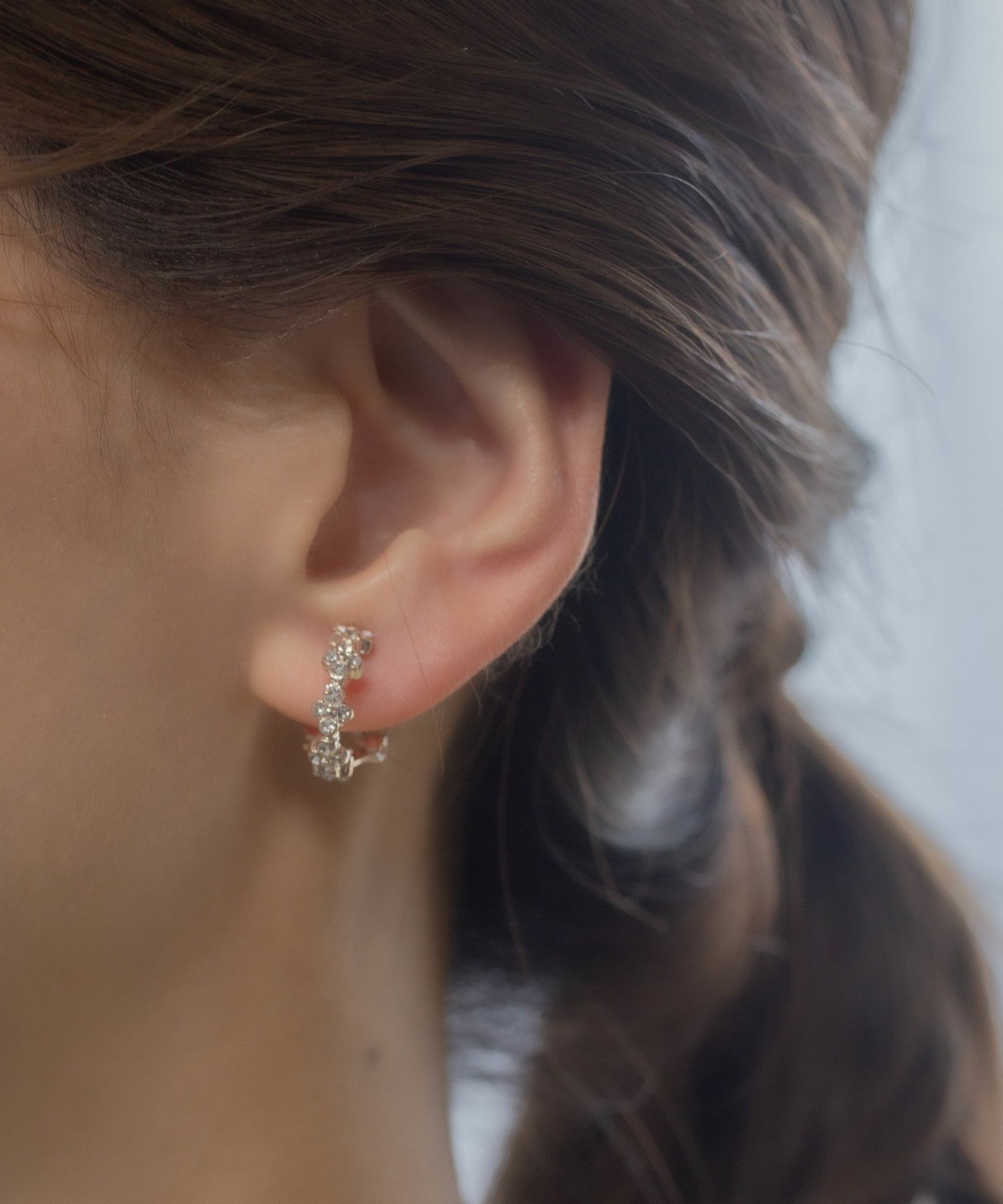 フラワーストーンクリップイヤリング