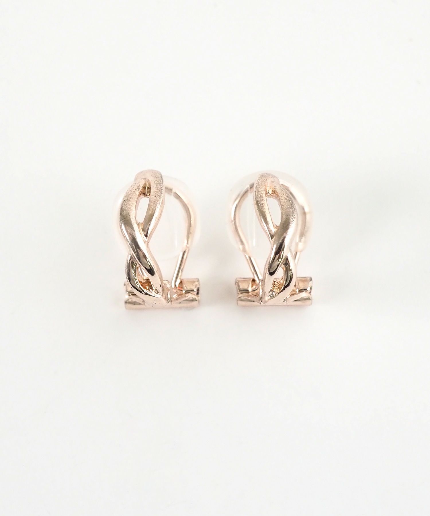 ツイストラインクリップイヤリング