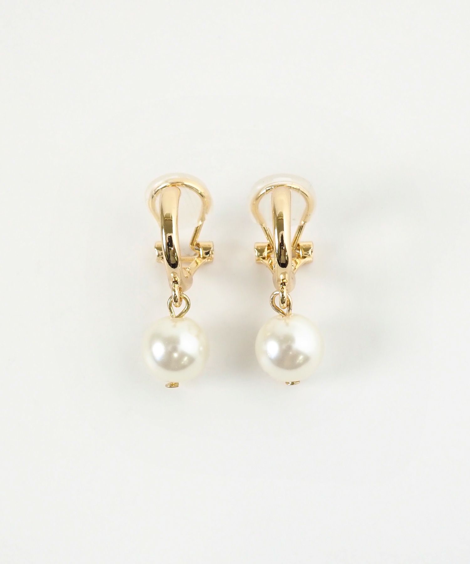 スイングパールクリップイヤリング