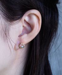 ラウンドパールセラミックポストピアス