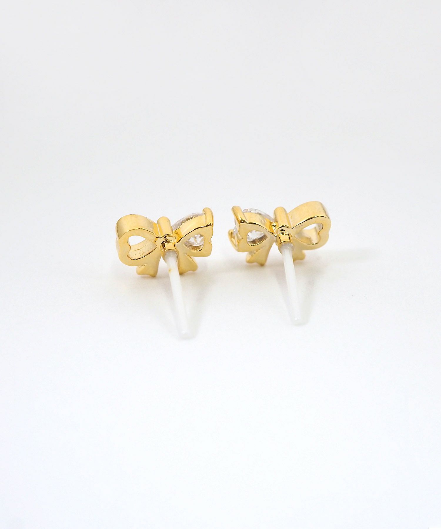 ミニリボンセラミックポストピアス