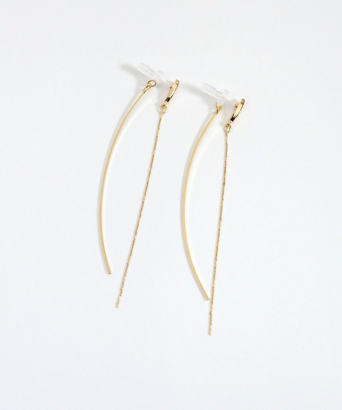 ストレートチェーンセラミックポストピアス