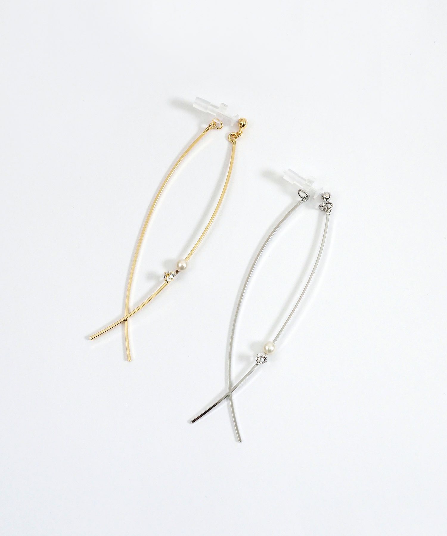 カーブラインセラミックポストピアス