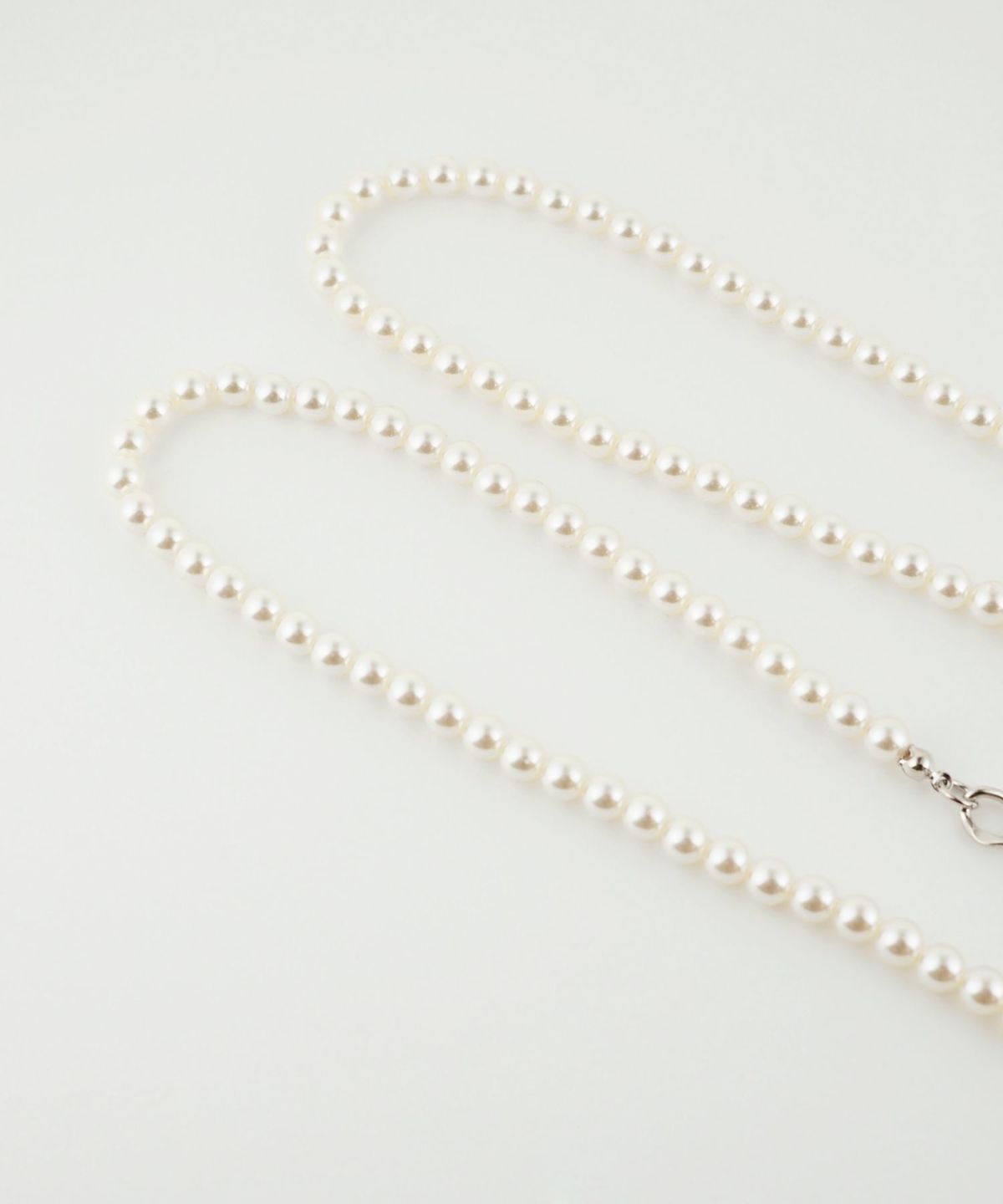 パールミックスロングネックレス