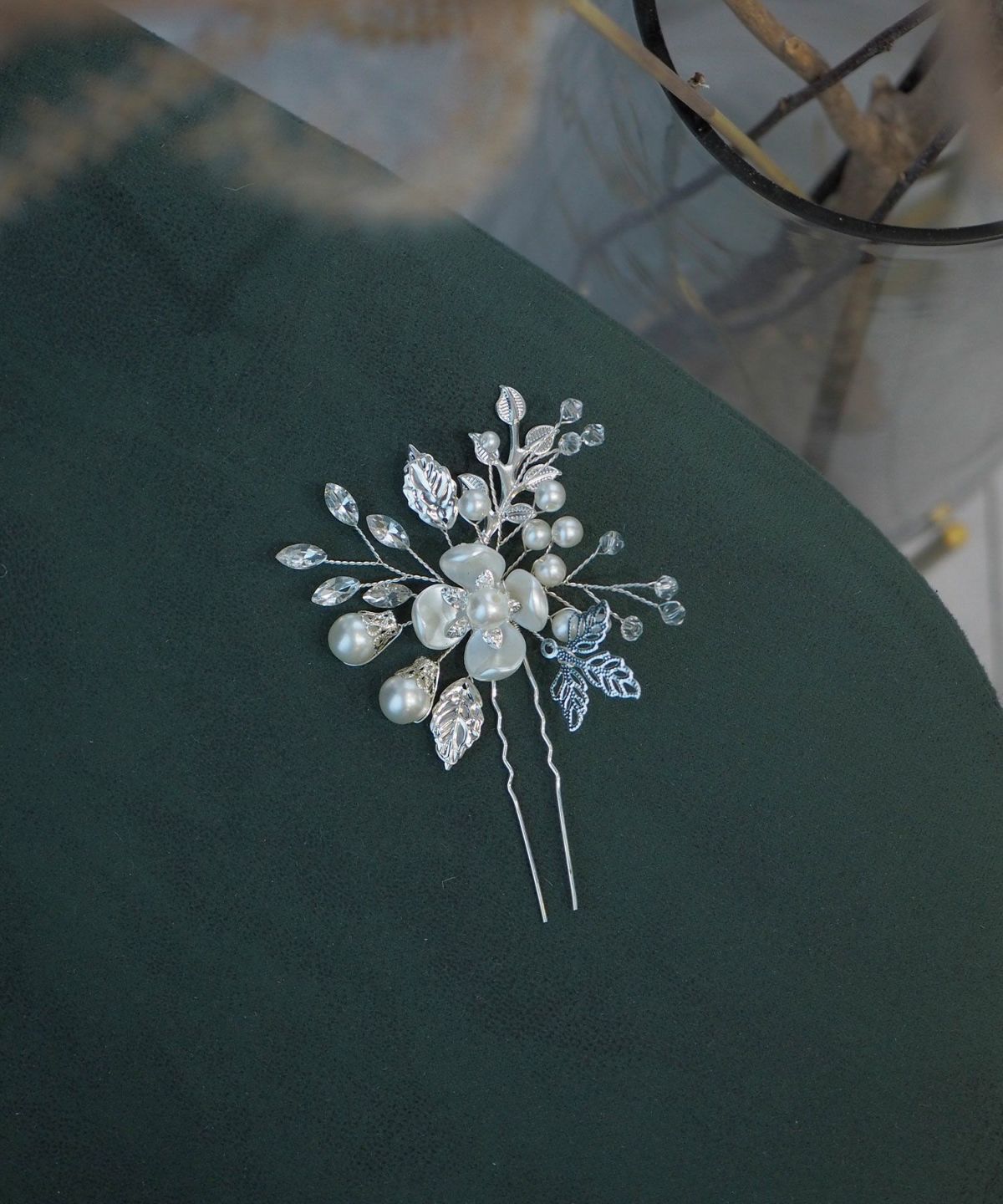 メタルリーフパールフラワーUピン