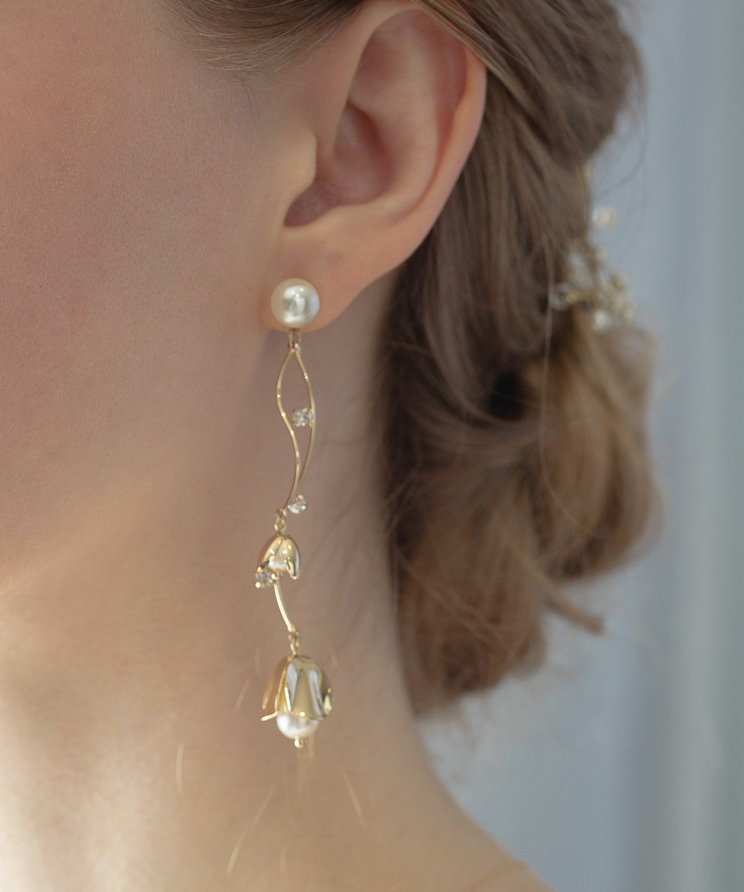 ベルフラワーチタンポストピアス【Sereno】