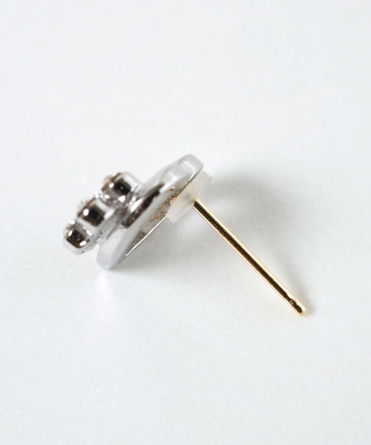 オープンハートフラワーK18ポストピアス