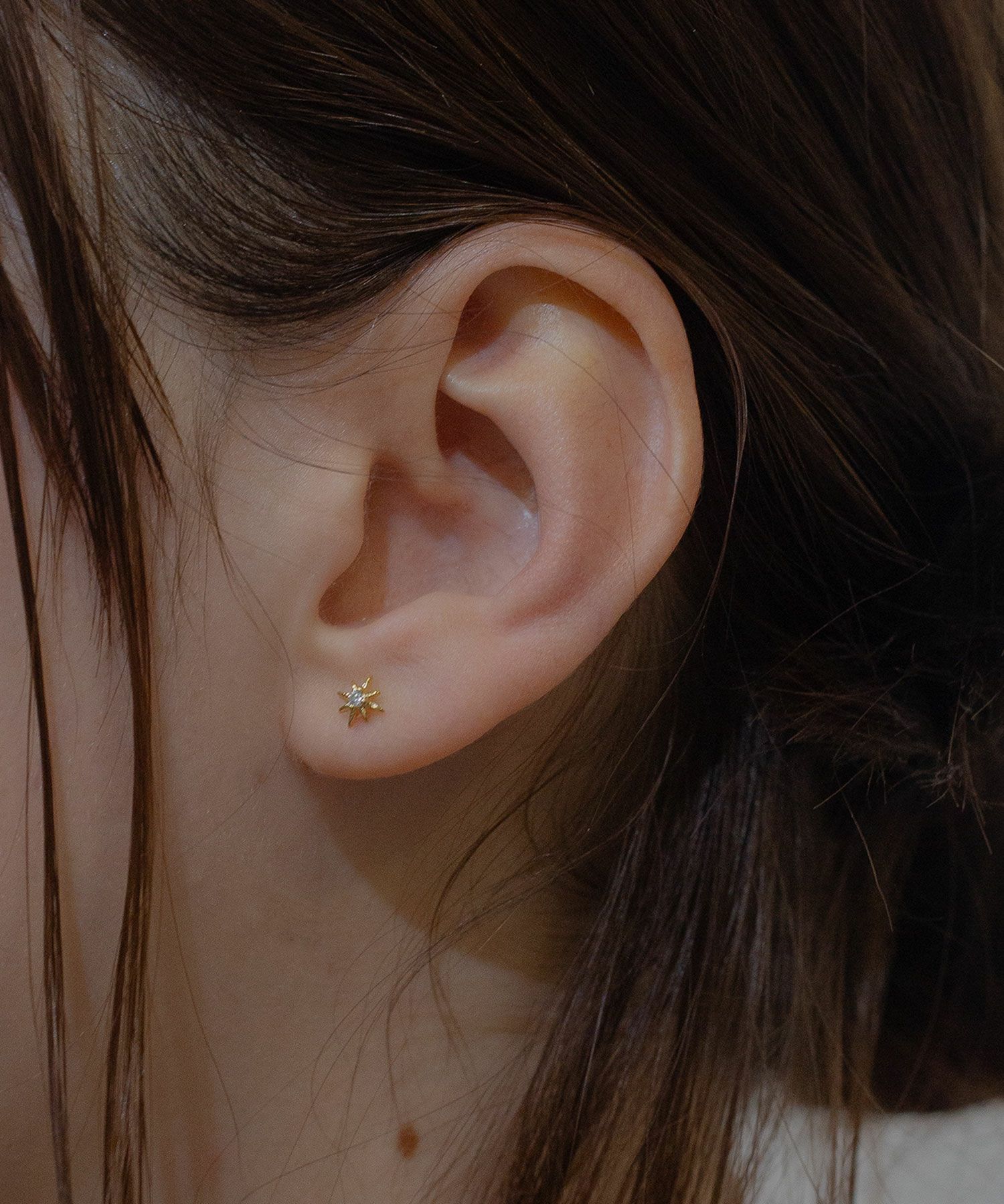 スパークリーキュービックK18ポストピアス