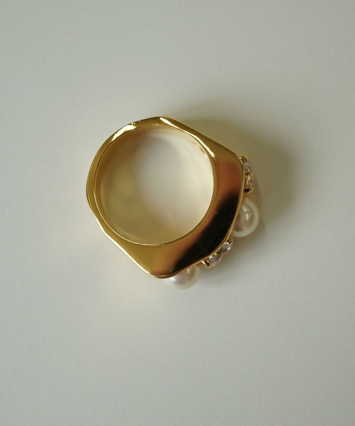 キュービックジルコニア×シェルパールリング