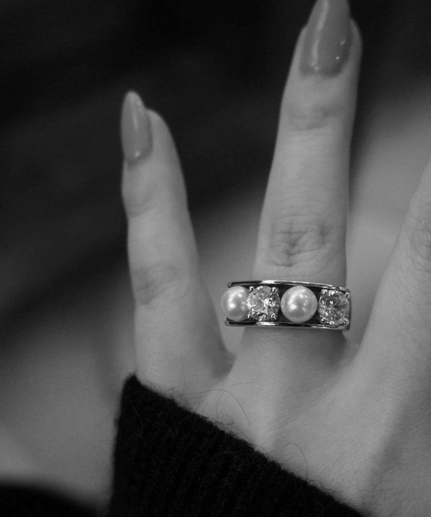 キュービックジルコニア×シェルパールリング