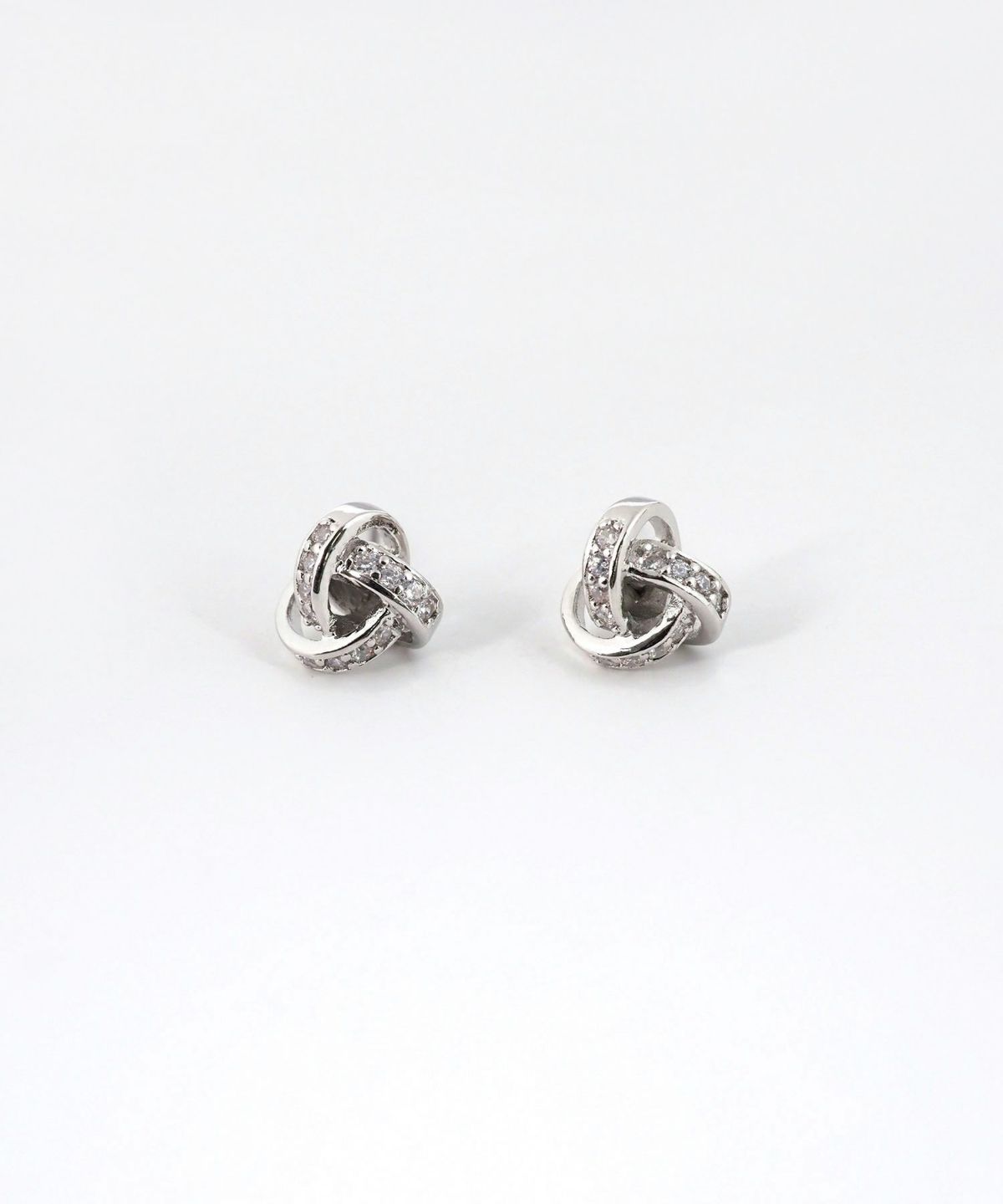 ブレイドビジューチタンポストピアス