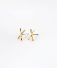 クロスワイヤーチタンポストピアス