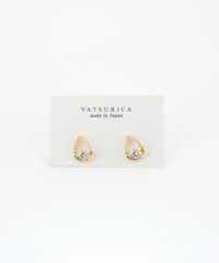 ドロップラインキュービックチタンポストピアス